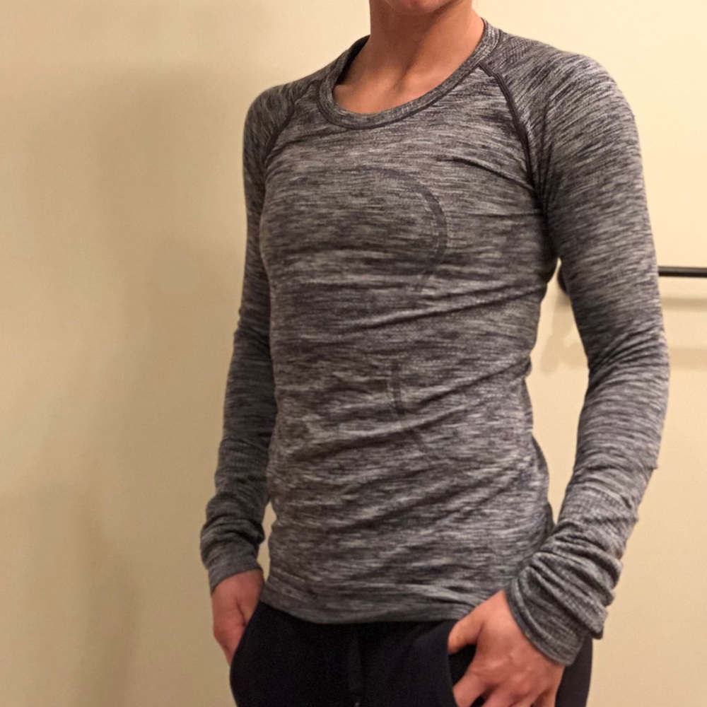 Lululemon Swiftly LS